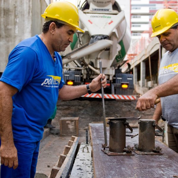 CONTROLE TECNOLÓGICO DE CONCRETO